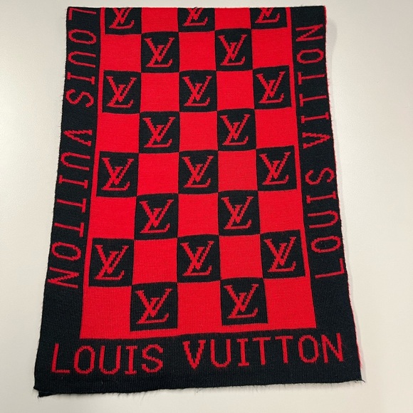 Louis Vuitton Red and Black Muffler Monogram Scarf 🧣 - Picture 14 of 15